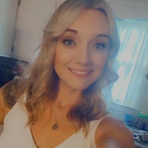 Meet your Posher, Erika